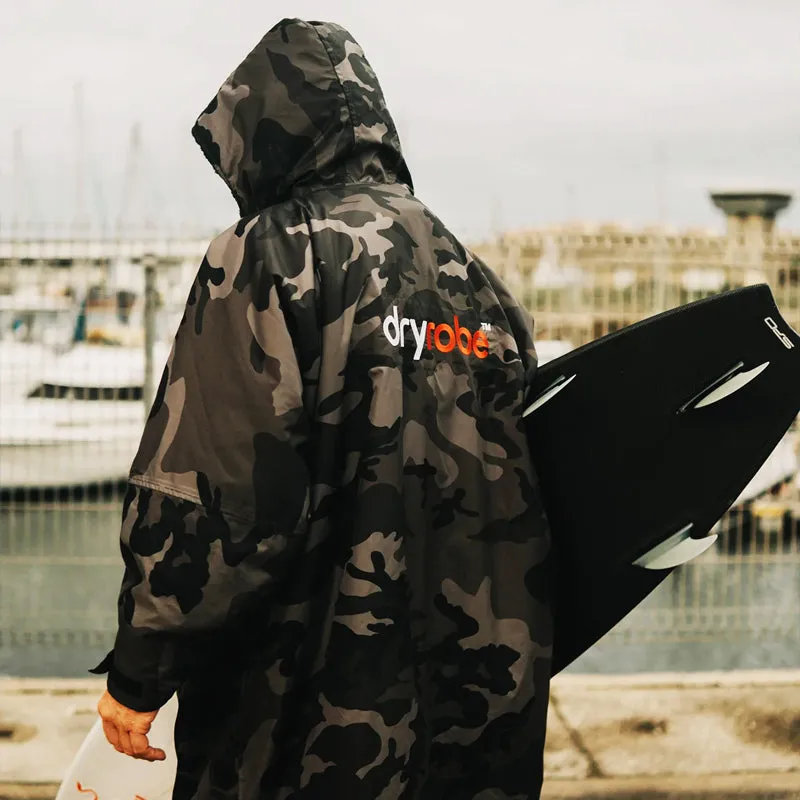 Dryrobe Advance Long Sleeve Changing Robe - Black Camo/Black